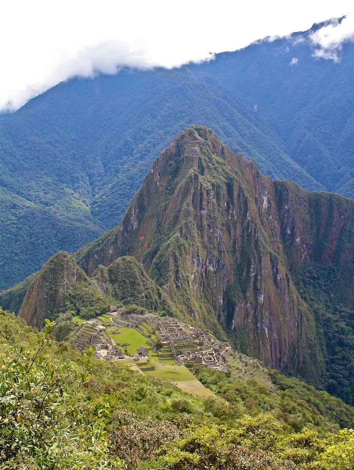 Getting to Machu Picchu Peru aroundtheworldwithjustin.com