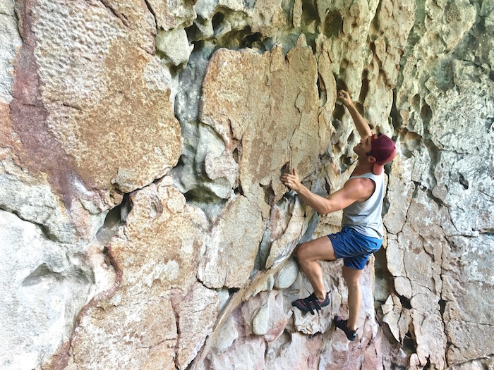 Things To Do In Chattanooga Tennessee Stone Fort Rock Bouldering Little Rock City