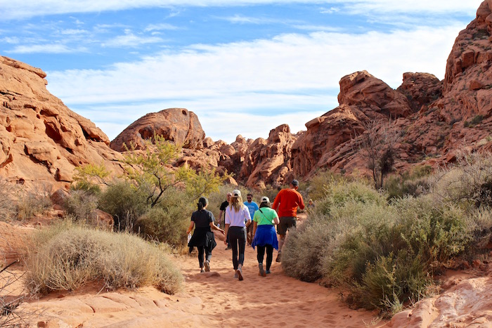 Best Things to do in Vegas Travel Nevada Justin Walter Valley of Fire hiking hike